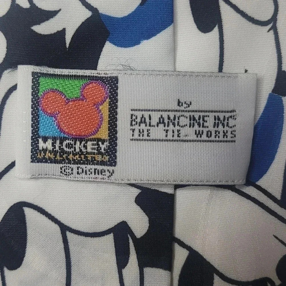 BALANCE INC. Disney Donald Duck Necktie - Picture 5 of 6